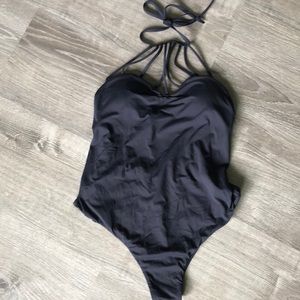 Billabong Juniors NWT One Piece, Black, Size Large